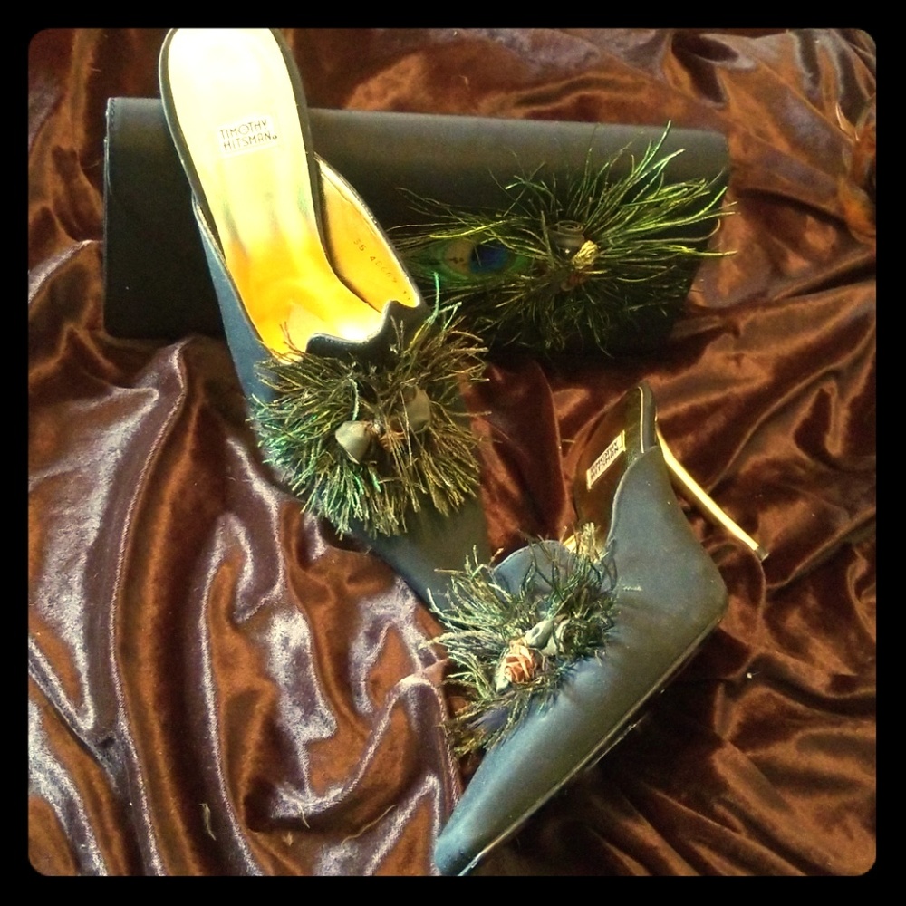 Shoes with matching purse